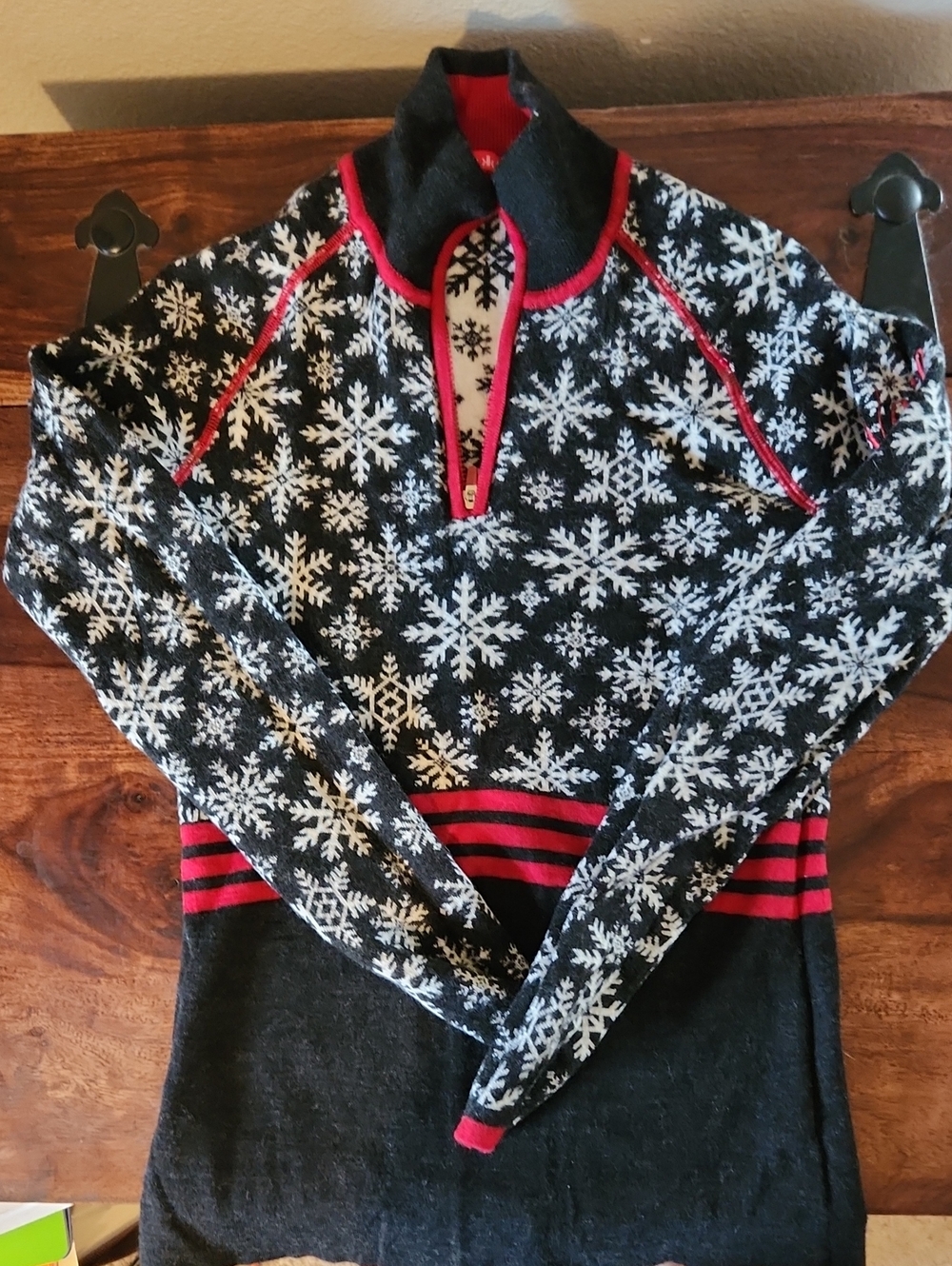 Krimson Klover Black & White Snowflake Sweater with Red Trim Sz S